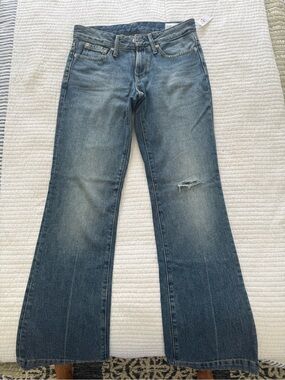 GAP Low Rise Long and Lean Jeans Size 26 reg